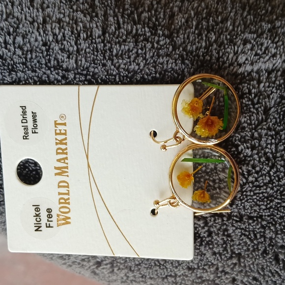 Dried flowers earrings - Picture 2 of 5